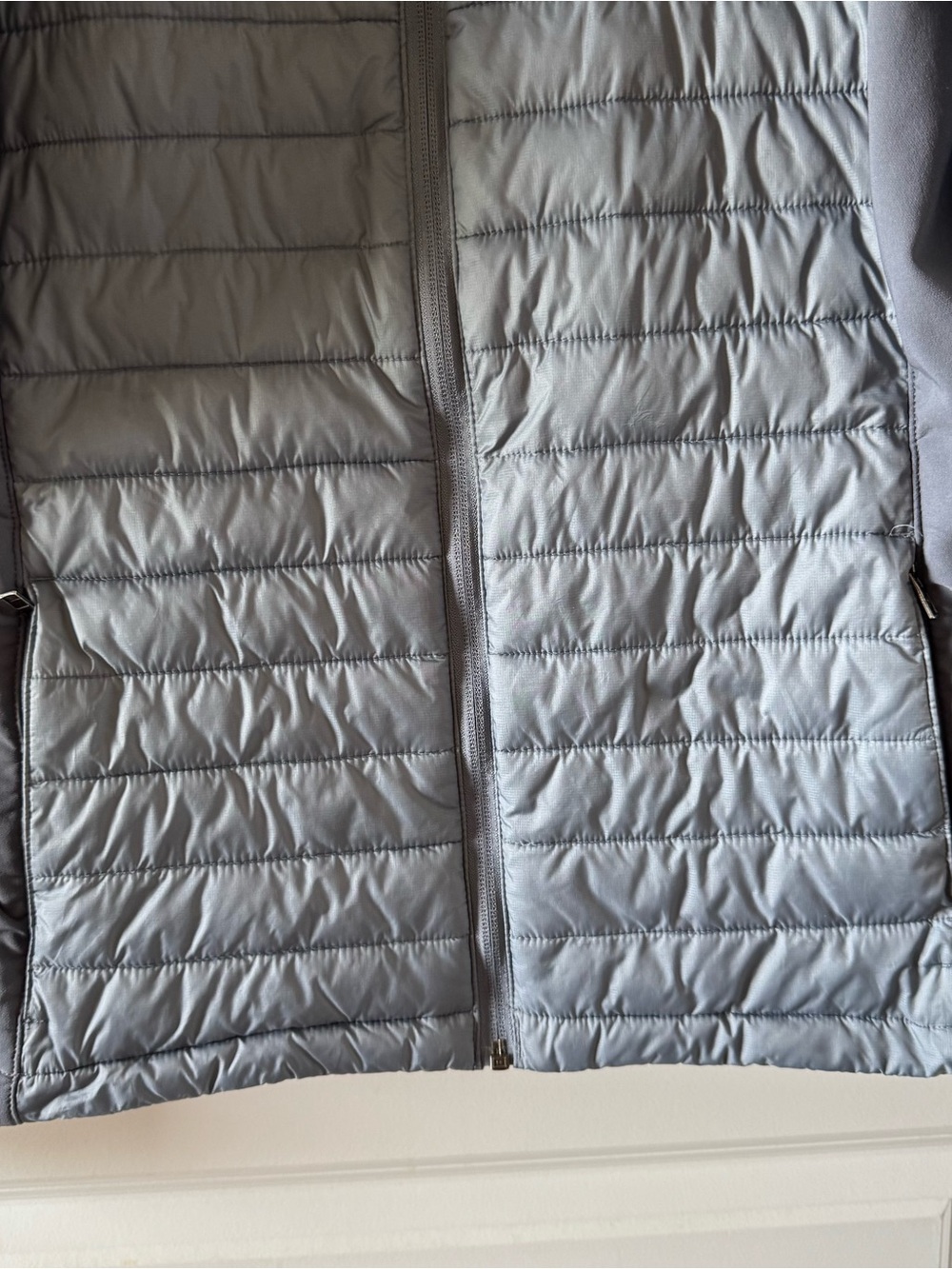 Columbia puffer coat - Picture 3 of 13